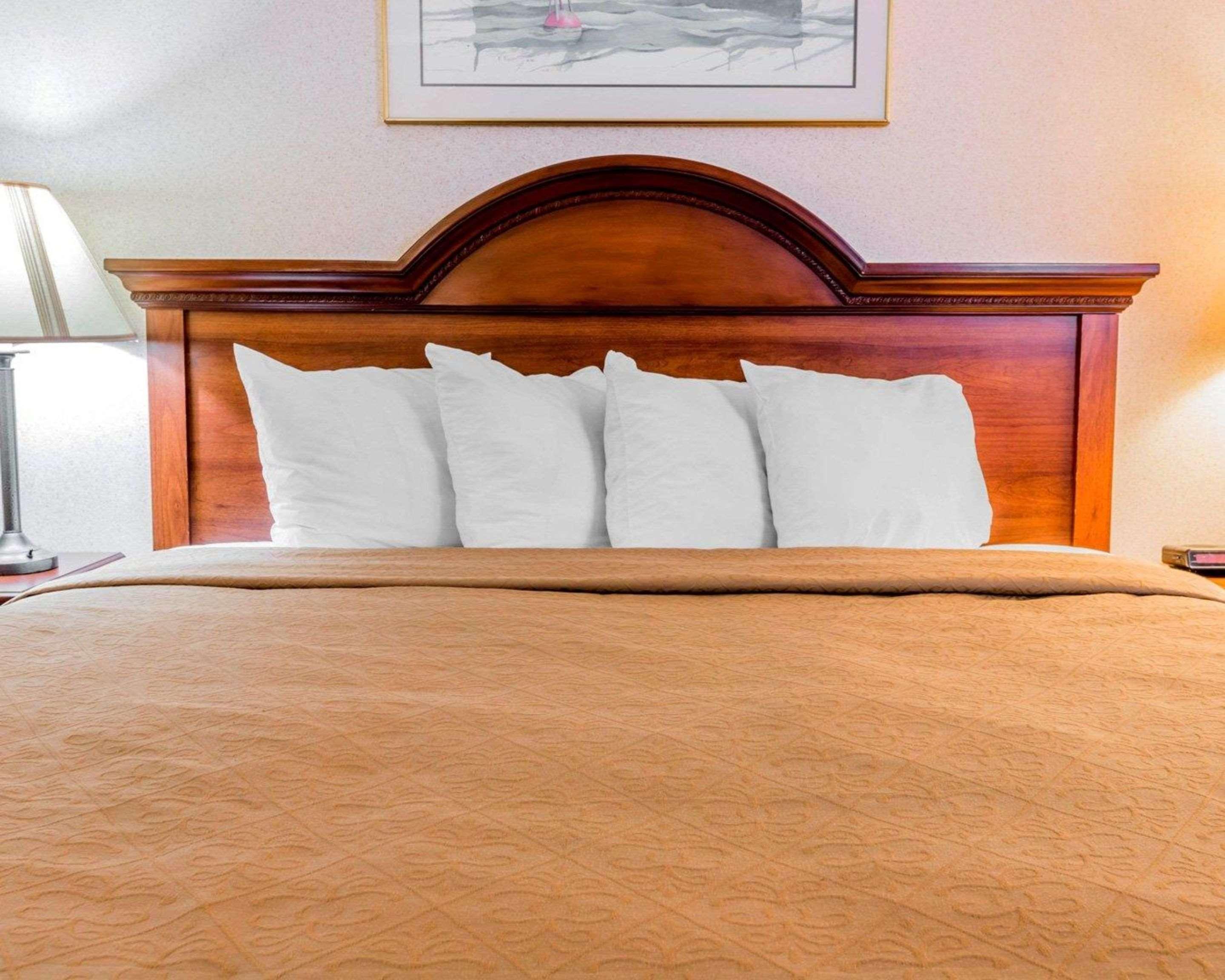 Walker Quality Inn Grand Rapids North מראה חיצוני תמונה